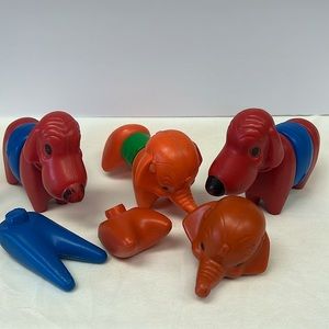 Vintage TUPPERWARE “Zoo It Yourself” 15 piece lot